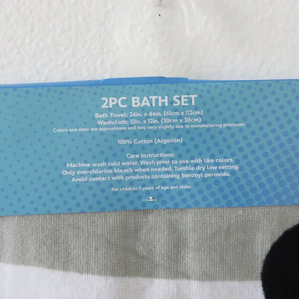 (#102) Disney Mickey and Minnie Mouse Love 2 Piece Bath Set